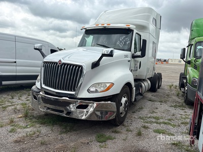 2020 International LT625 6x4 T/A Sleeper Truck Tractor
