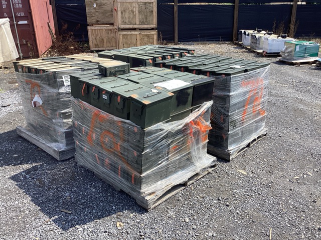 (287) PA108 Ammo Cans & (1) M19A1 Ammo Can