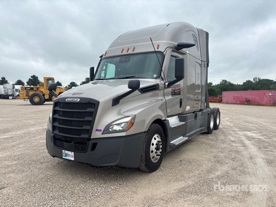 2022 Freightliner Cascadia 126 6x4 Ciągnik siodłowy T/A z kabiną sypialną