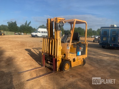 Hyster E40XL Electric Forklift