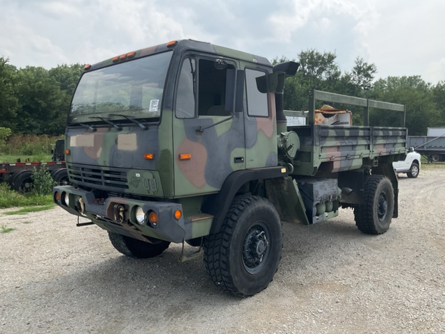 2003 Stewart & Stevenson M1078A1 LMTV 4x4 Cargo Truck