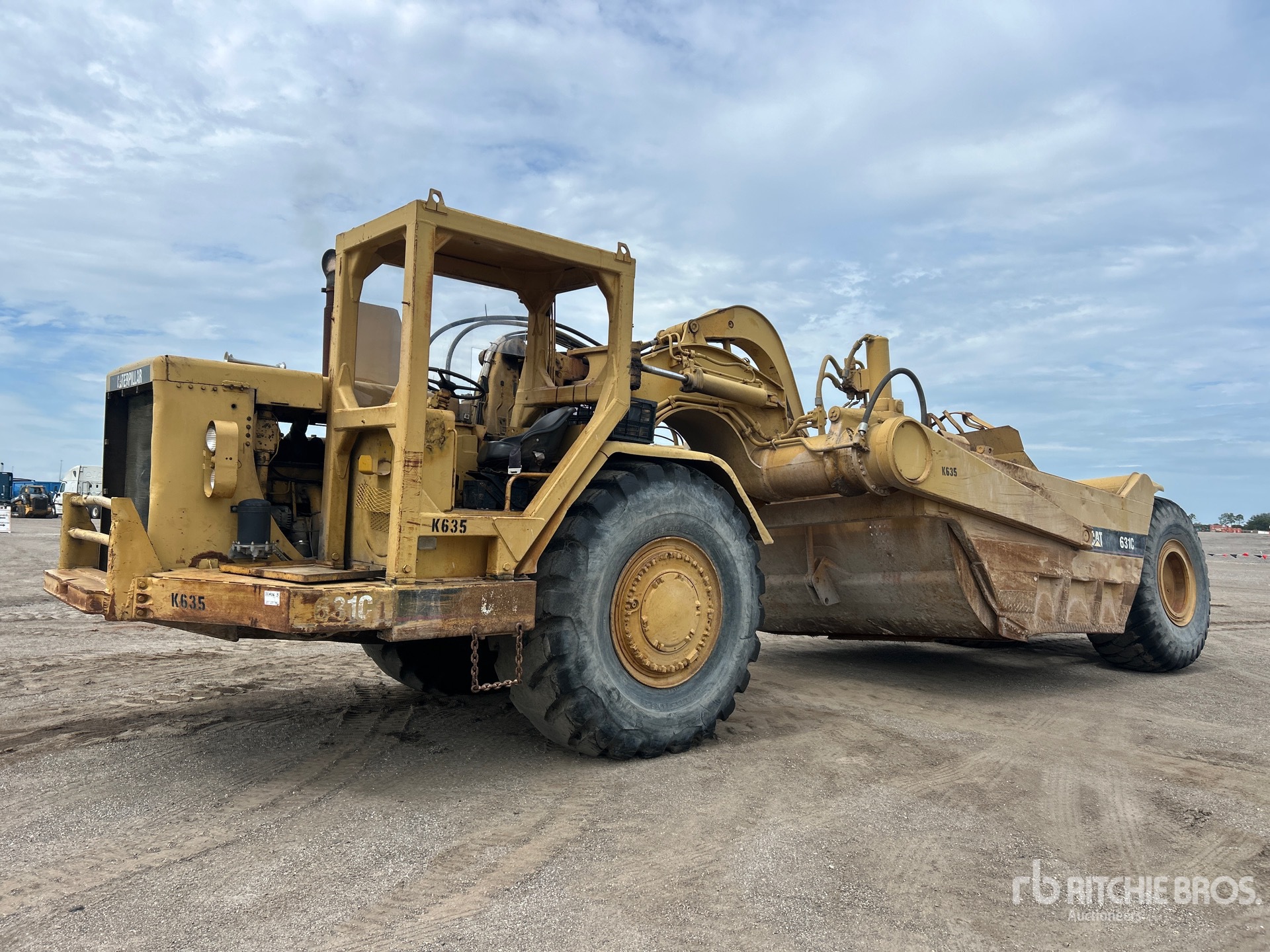 1973 Cat 631C Motor Scraper
