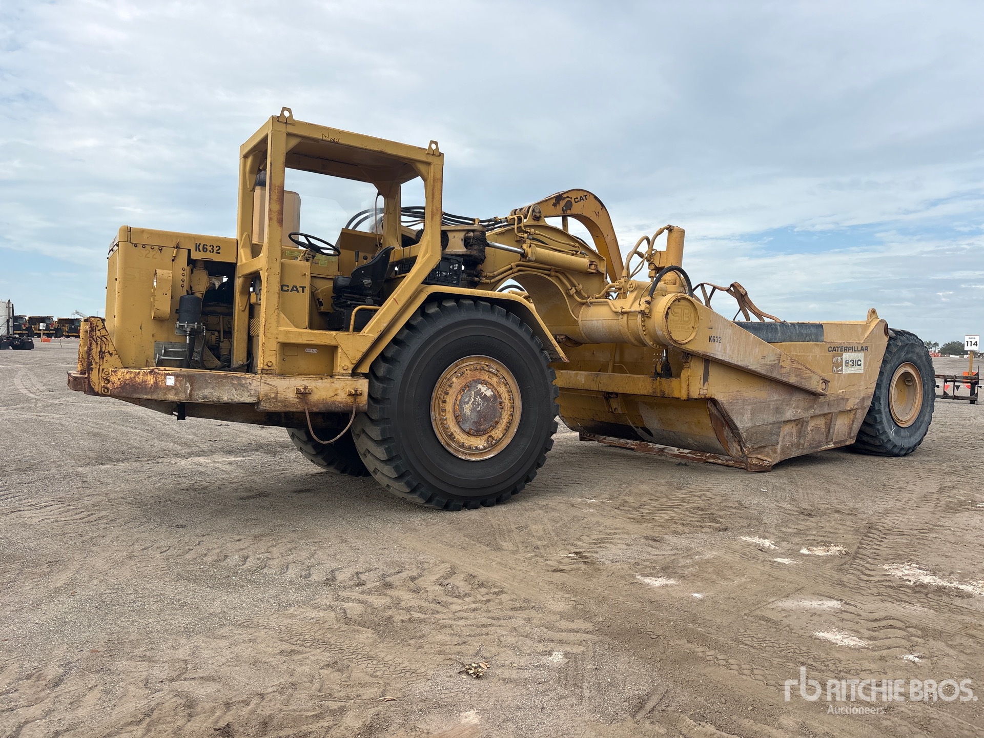 1974 Cat 631C Motor Scraper