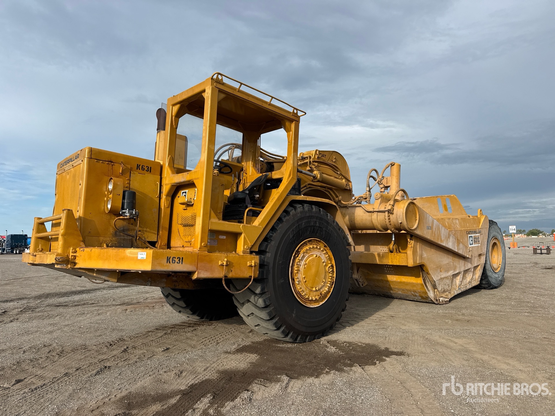 1974 Cat 631C Motor Scraper