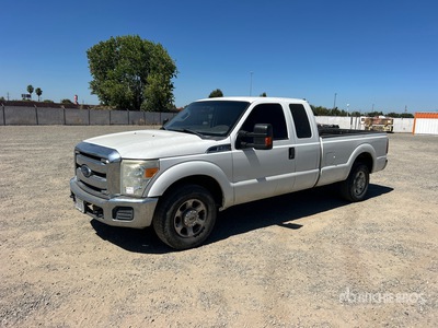 2014 Ford F-250 XLT 4x2 Extended Cab Pickup