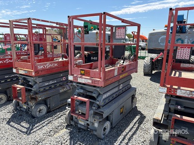 2013 Skyjack SJ3219 Electric Scissor Lift