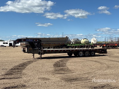 2017 Load Trail GH0230073 30 ft Tri/A Equipment Trailer