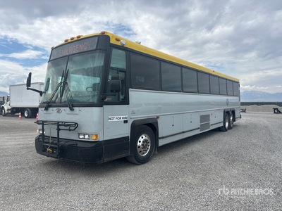 2006 MCI D4500 6x4 Transit Bus