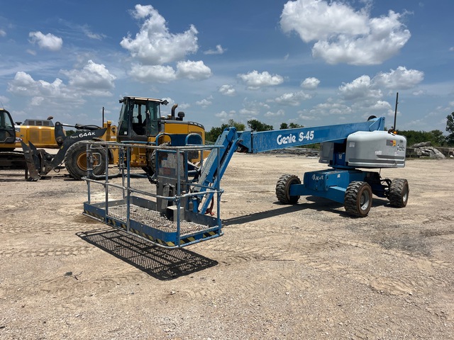 2016 Genie S-45 4WD Diesel Telescopic Boom Lift 2016 Genie S-45 4WD Diesel Telescopic Boom Lift