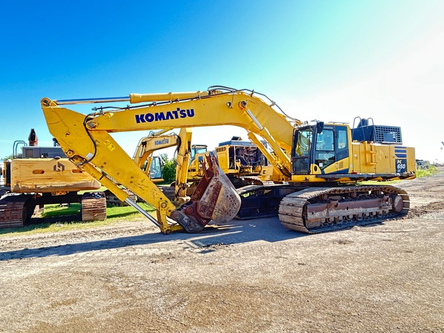 2017 Komatsu PC650LC-11 Tracked Excavator