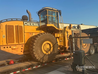 2010 John Deere 844K Ładowarka kołowa