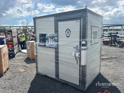 2026 Bastone 110V 7 ft x 5 ft Type A1 Bano portatil (Unused)