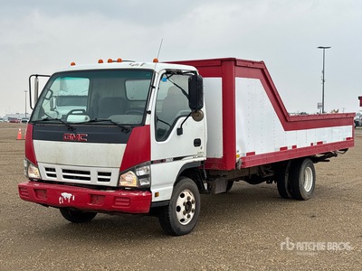 2006 GMC W4500 4x2 Flatbed Truck