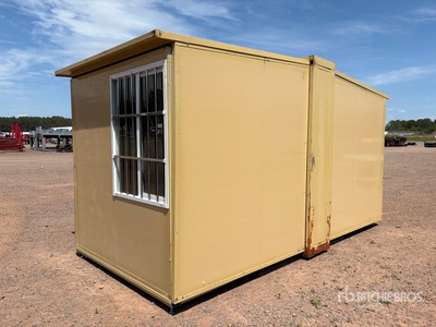 15 ft x 7 ft Folding Portable Structure Divers - Structure portative