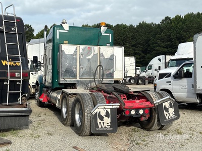 2019 Kenworth T880 6x4 Ciągnik siodłowy T/A z kabiną sypialną (Inoperable)