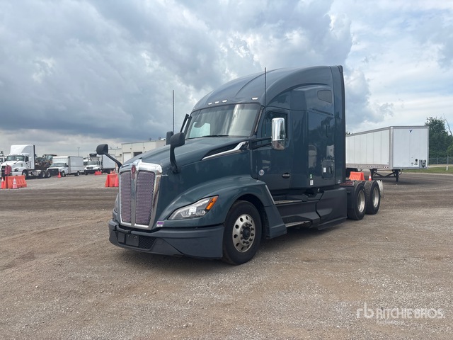 2023 Kenworth T680 6x4 T/A Sleeper Truck Tractor