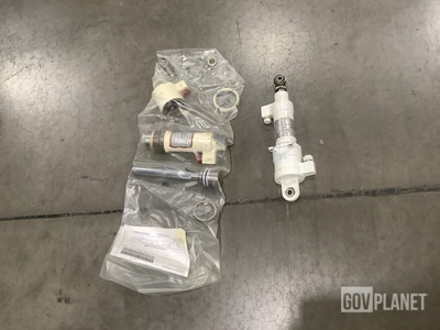 (8) Woodward 3U3251-1 Actuating Cylinder Assemblies