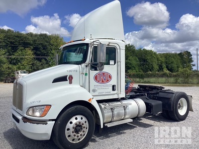 2016 Kenworth T370 4x2 S/A Day Cab Truck Tractor