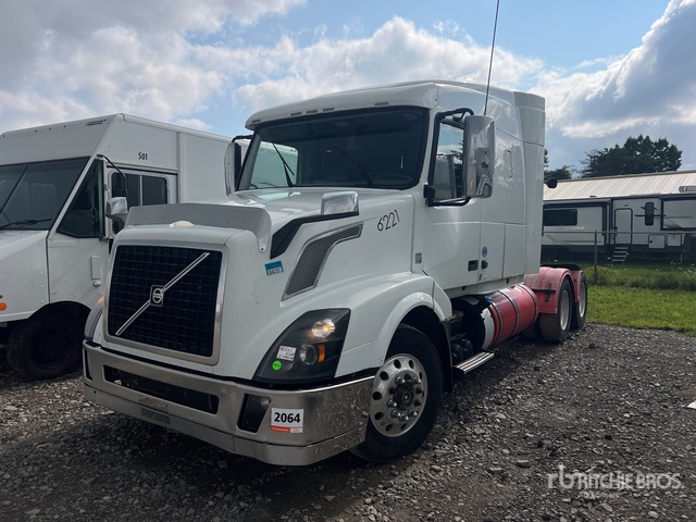 4V4NC9EJ2JN996221 2018 photo no. 1