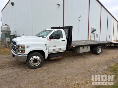 2020 Chevrolet 4500 HD 4x2 Flatbed Truck