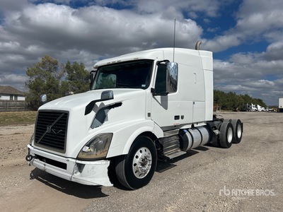 2016 Volvo VLN630 6x4 T/A Sleeper Truck Tractor