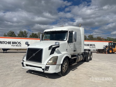 2016 Volvo VLN630 6x4 Cabeza Tractora Cabina Dormitorio