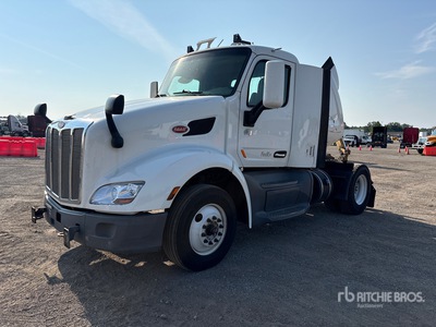 2018 Peterbilt 579 4x2 Day Cab Truck Tractor
