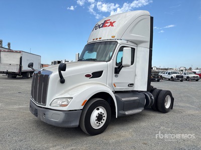 2017 Peterbilt 579 S/A Day Cab Truck Tractor