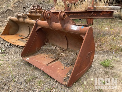 66 in Cleanup Bucket - Fits Kobelco SK250