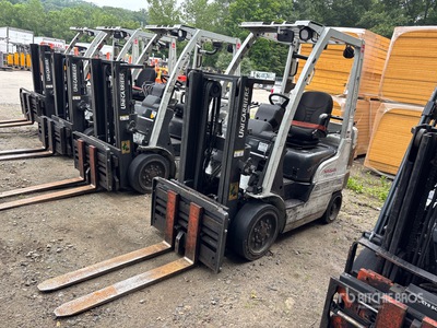 2013 Nissan MCP1F2A20LV 4000 lb Cushion Tire Forklift