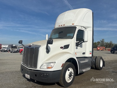 2017 Peterbilt 579 4x2 S/A Dagcabine Trekker