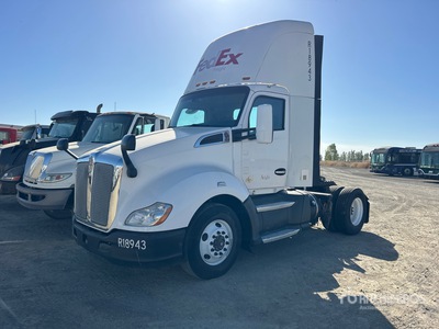 2017 Kenworth T680 4x2 تراكتور شاحنة (أحادي المحور)