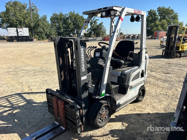 2015 Nissan CF40LP 4000 lb Cushion Tire Forklift