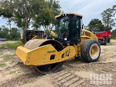 2022 Cat CS10GC Smooth Drum Compactor