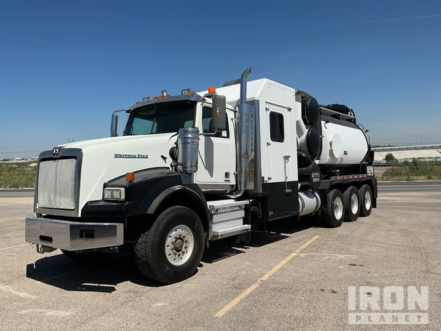Vacuum Excavator Trucks
