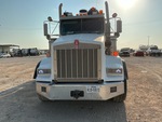 General Appearance with Exterior Lights