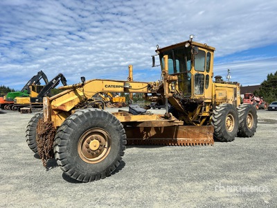 1975 Cat 14G ممهدات الأرض الآلية
