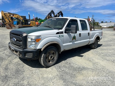 2011 Ford F-250 XL 4x4 Crew Cab Pickup
