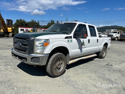 2014 Ford F-250 XL 4x4 Crew Cab Pickup