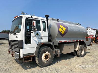 1995 Volvo FE 4x2 Fuel Truck
