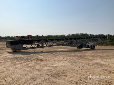 Kafka 30 in x 95 ft Portable Radial Stacking Transportador