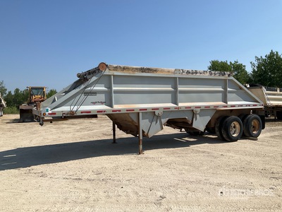 2001 Canuck 30 ft T/A Belly Dump Trailer