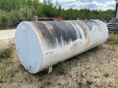 2005 Northern Steel Industries 1000 gal Steel Diesel Fuel Tank