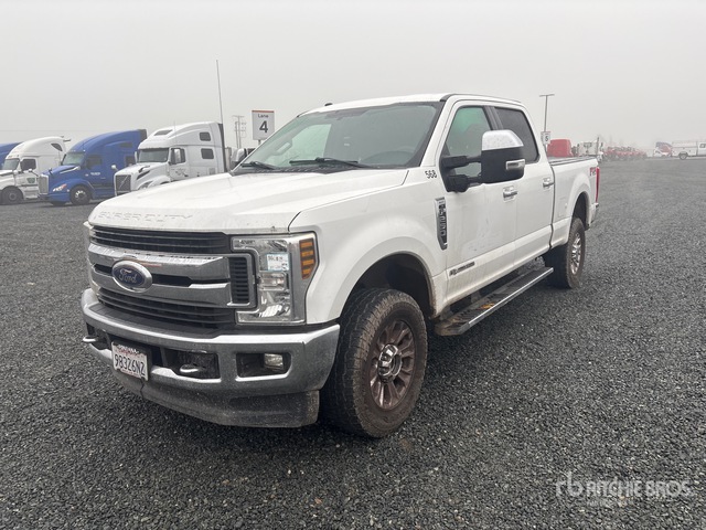 2019 Ford F-250 XLT 4x4 Crew Cab Pickup