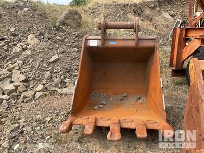 54 in Digging Bucket - Fits John Deere 450CLC