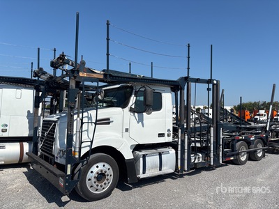2015 Volvo VAH 6x2 Car Carrier Truck