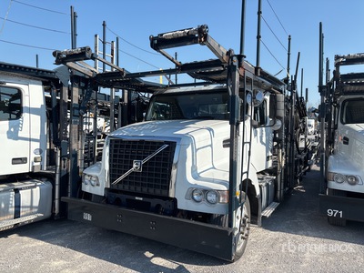 2016 Volvo VAH 6x4 Autotransporter