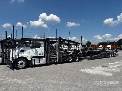 2015 Volvo VAH Car Carrier Truck