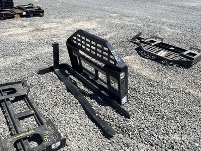 2026 GIYI GY-DHC 60 in Skid Steer Forks (Unused)