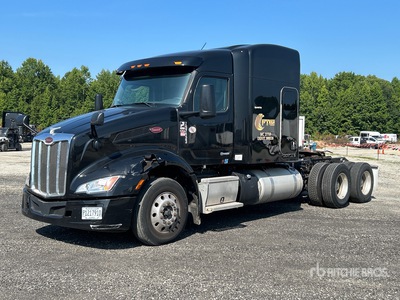 2022 Peterbilt 579 6x4 تراكتور شاحنة كابينة النوم (ثنائية المحور)